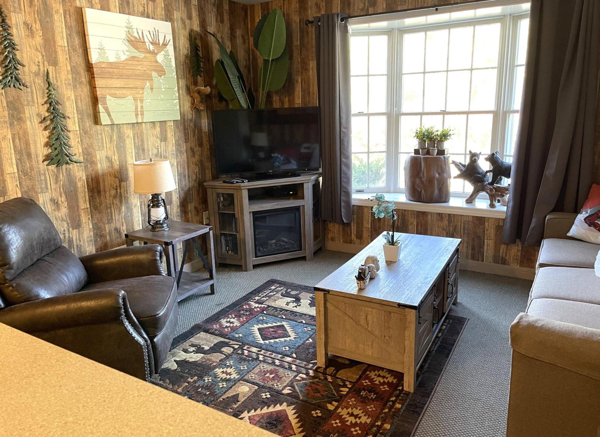 Gorgeous 1St Fl Mtn View Jiminy Suite Sleeps 4 Ski On Off Ханкок Экстерьер фото